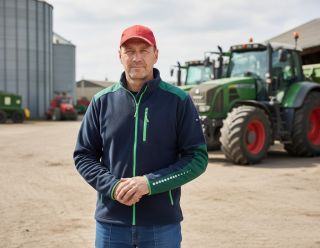 🛠️ Teplo, odolnost a viditelnost – v jednom kusu. Prémiová fleecová mikina od NEO TOOLS je ideální parťák do práce v...